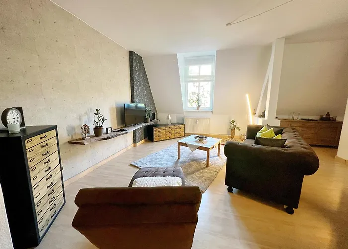 Atelierwohnung Mit Parkblick